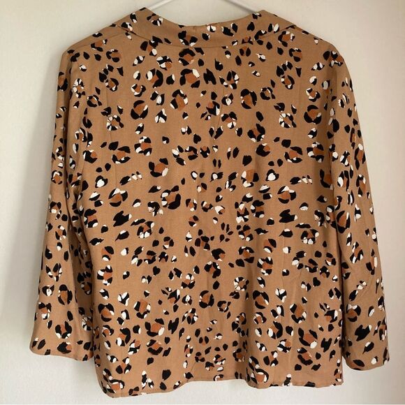 saltwater LUXE Women’s leopard Garvey blazer jacket size small.  EUC! - Picture 8 of 10